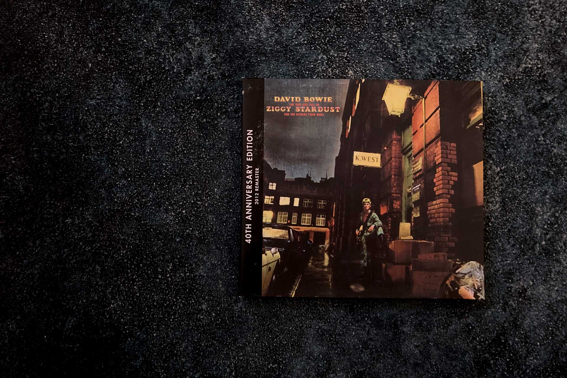 デヴィッド・ボウイは原点